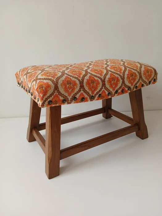 Stool - Oak - Vintage - 1970s