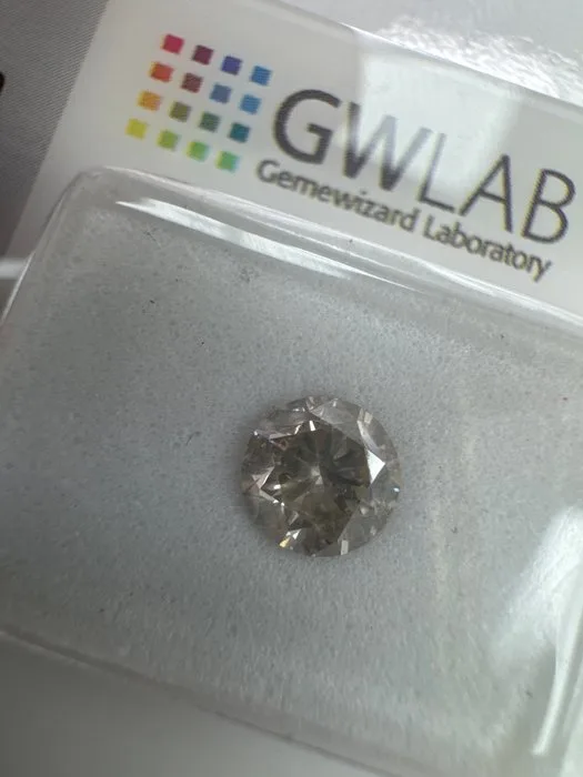 1 pcs Diamond (Natural) - 0.72 ct - Round - J - SI3 - Gemewizard Gemological Laboratory (GWLab)