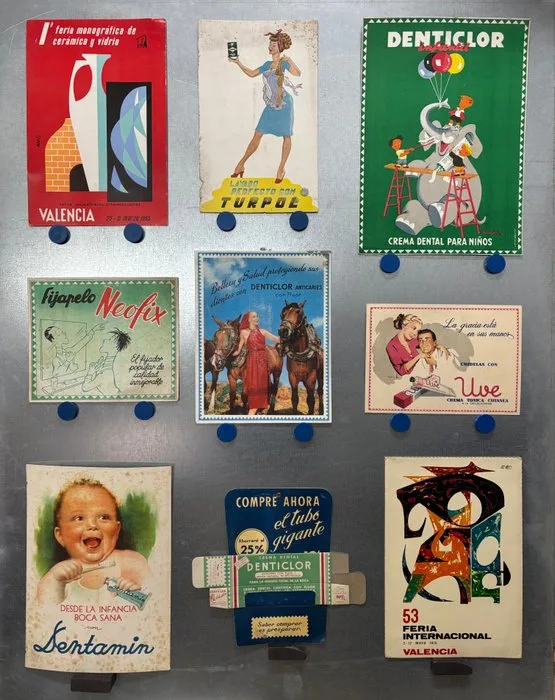 Anonymous - Bonita colección de 9 displays de publicidad Spain