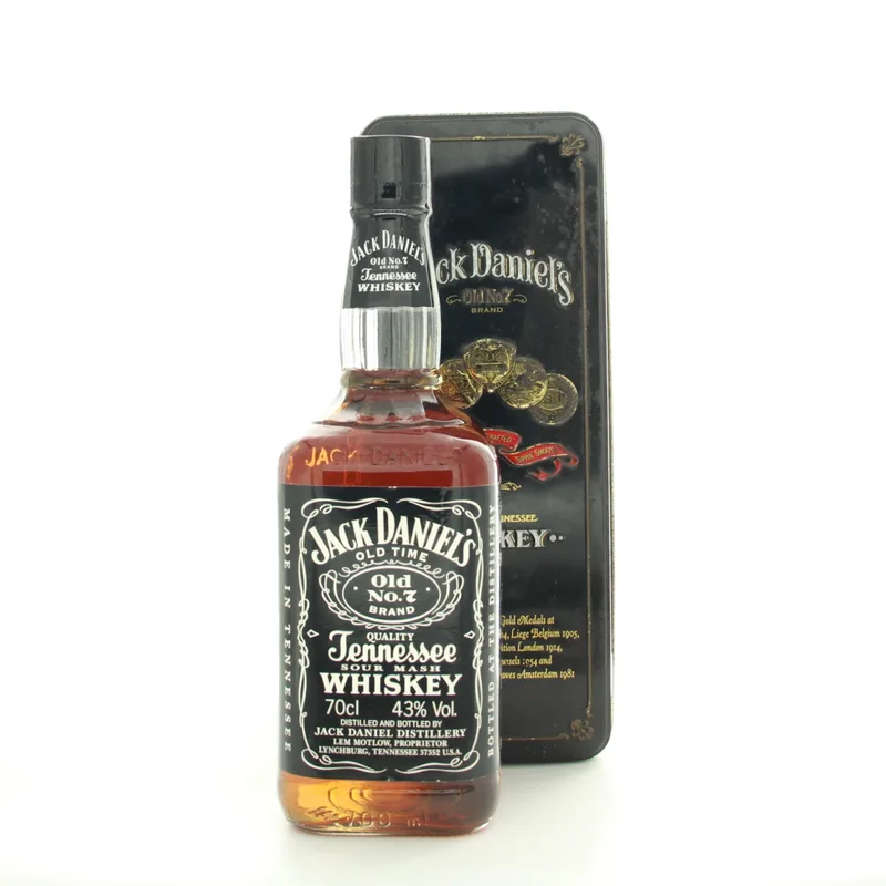 Jack Daniel’s Old No.7 Tennessee Sour Mash Whiskey (1980s Edition) (70cl, 43%)
