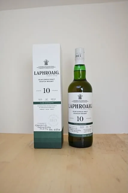 Laphroaig – 10 Years Cask Strength Batch 17 (70cl, 58.3%)