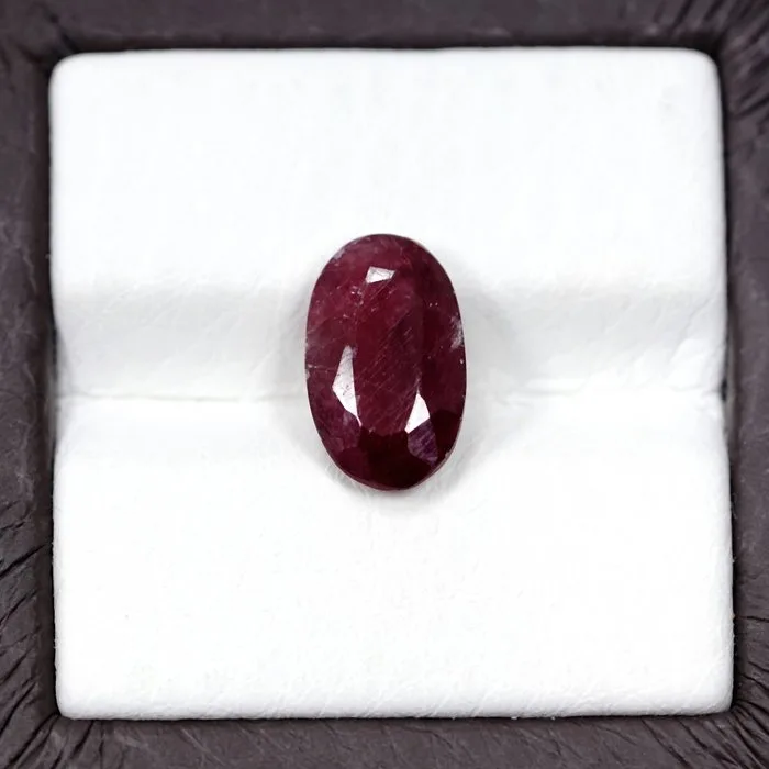 1 pcs Red Ruby - 3.28 ct - Bellerophon Gemlab